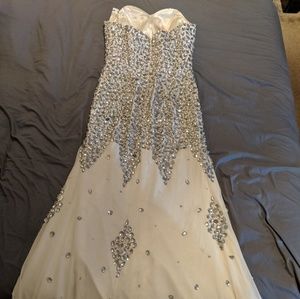 Prom dress